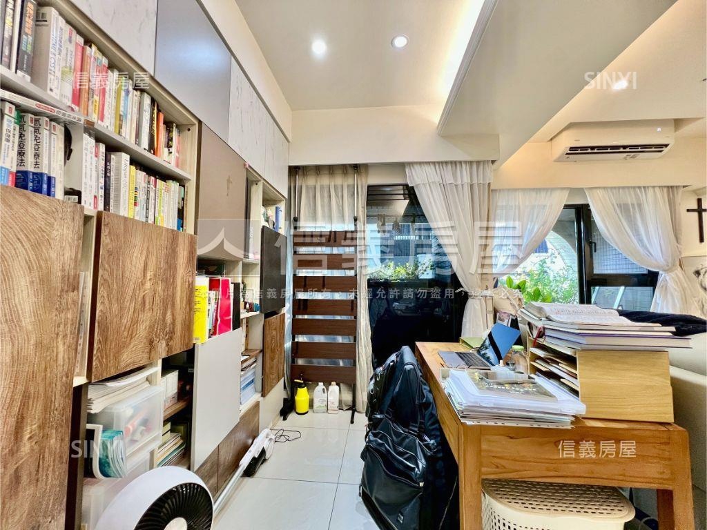 洲子洋晴空ＳＫＹ河景宅房屋室內格局與周邊環境