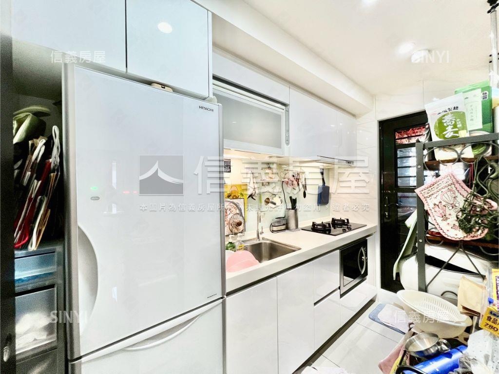 洲子洋晴空ＳＫＹ河景宅房屋室內格局與周邊環境