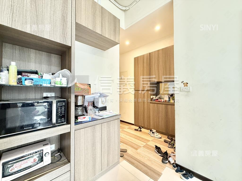 邊間採光佳｜青年時代房屋室內格局與周邊環境