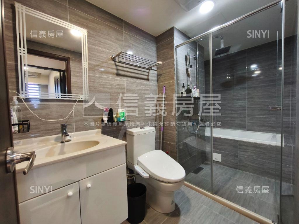 成家大璽高樓景觀兩房房屋室內格局與周邊環境