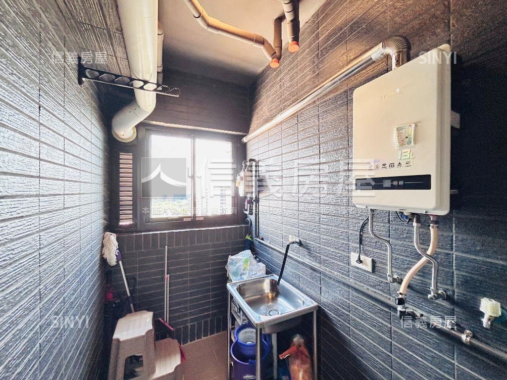 青埔高樓有樹有山景觀兩房房屋室內格局與周邊環境