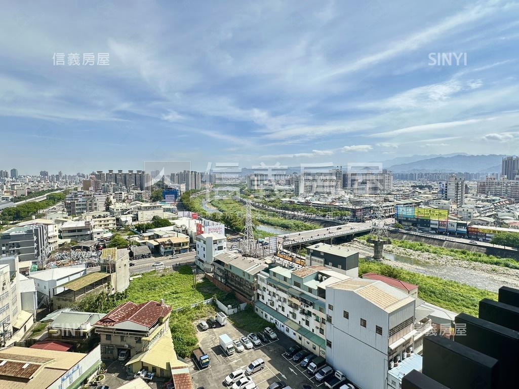 勝美新東區三房雙車位房屋室內格局與周邊環境
