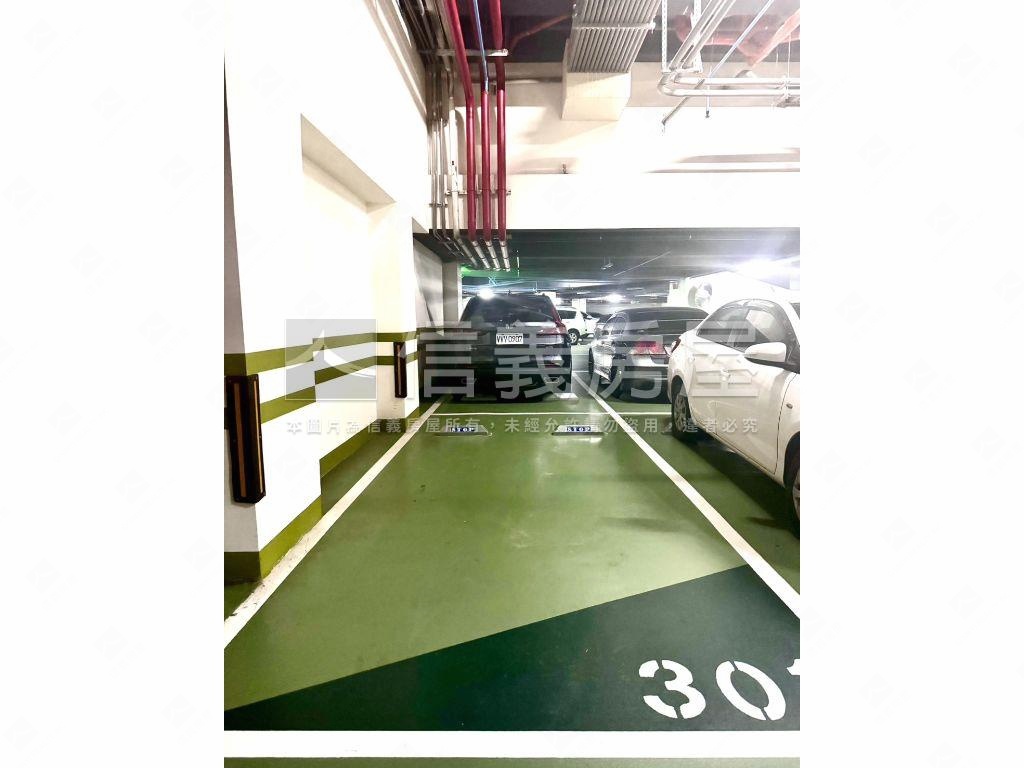 近幼獅交流道稀有兩房車位房屋室內格局與周邊環境
