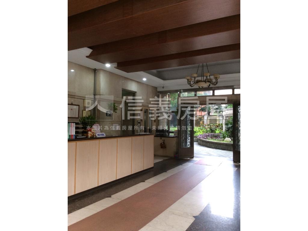 新秀賞漂亮三房房屋室內格局與周邊環境