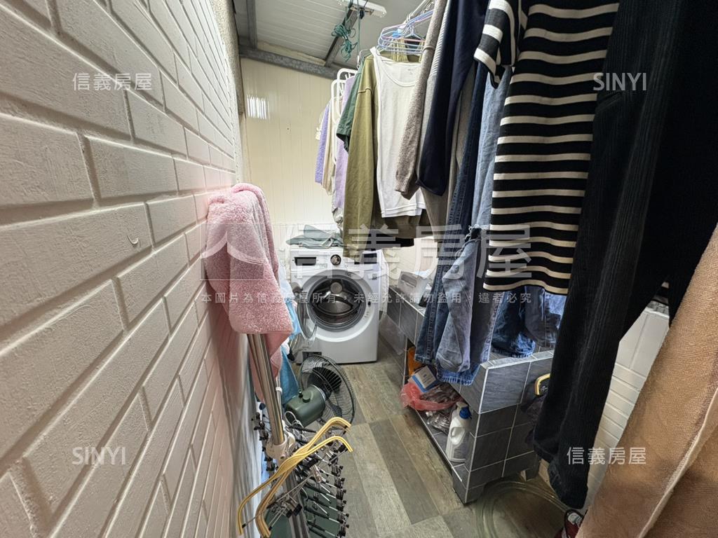 崙平南路獅子王樓店房屋室內格局與周邊環境