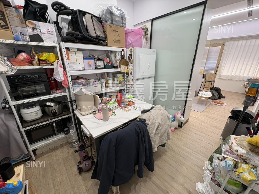 崙平南路獅子王樓店房屋室內格局與周邊環境