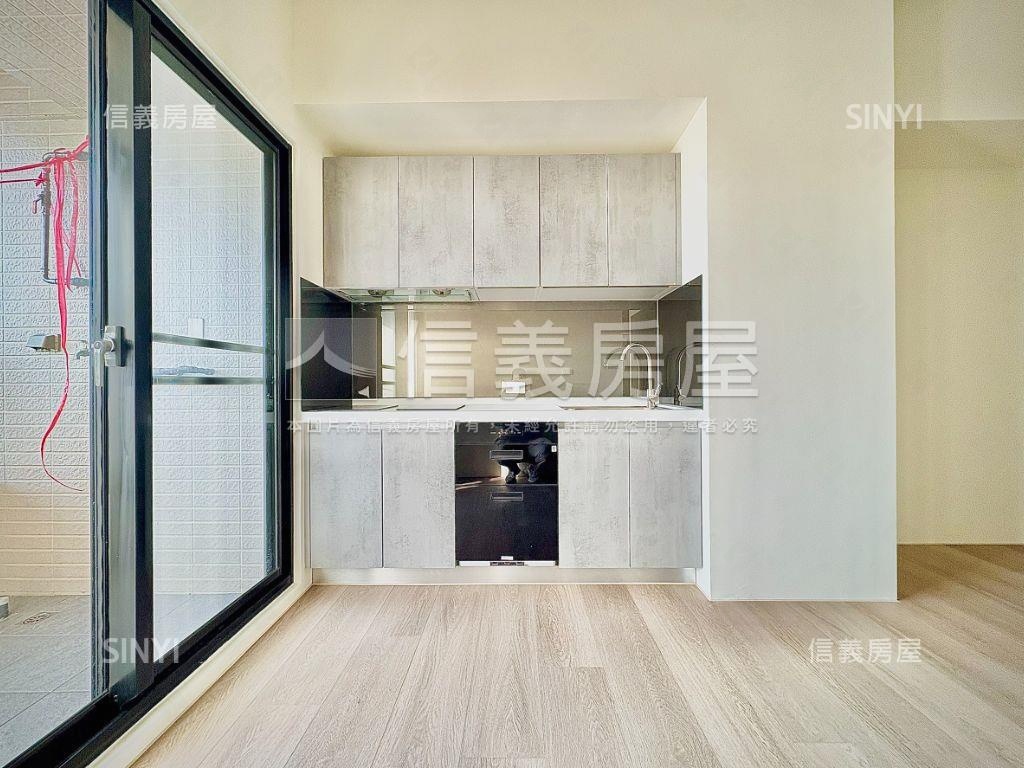 南科｜小資高樓兩房平車房屋室內格局與周邊環境