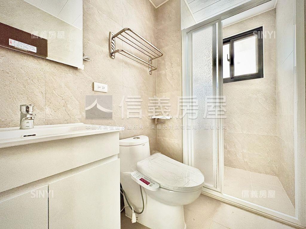 南科｜小資高樓兩房平車房屋室內格局與周邊環境