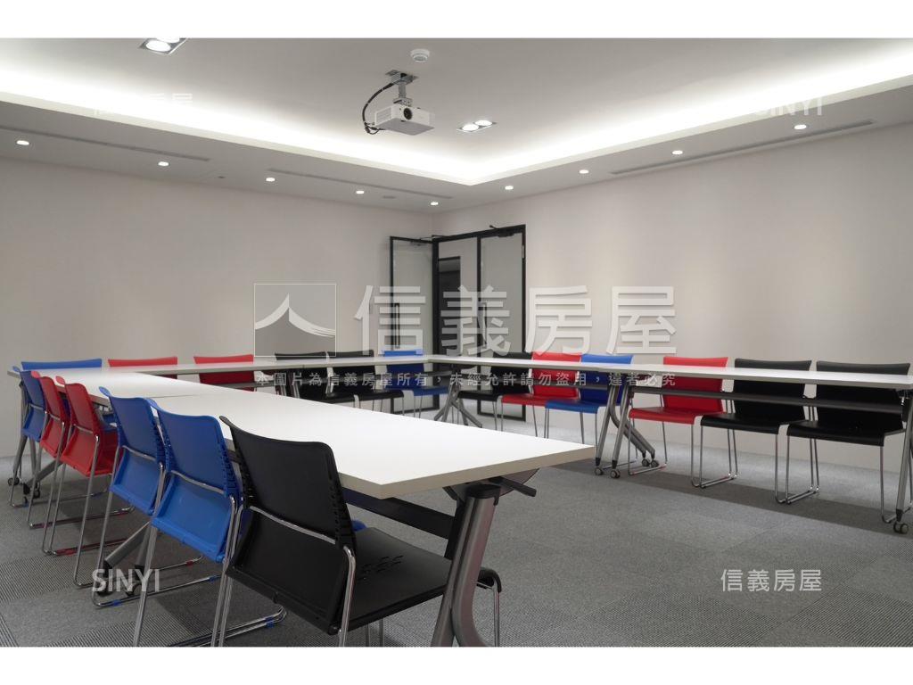 新－敦化雙併景觀純辦房屋室內格局與周邊環境