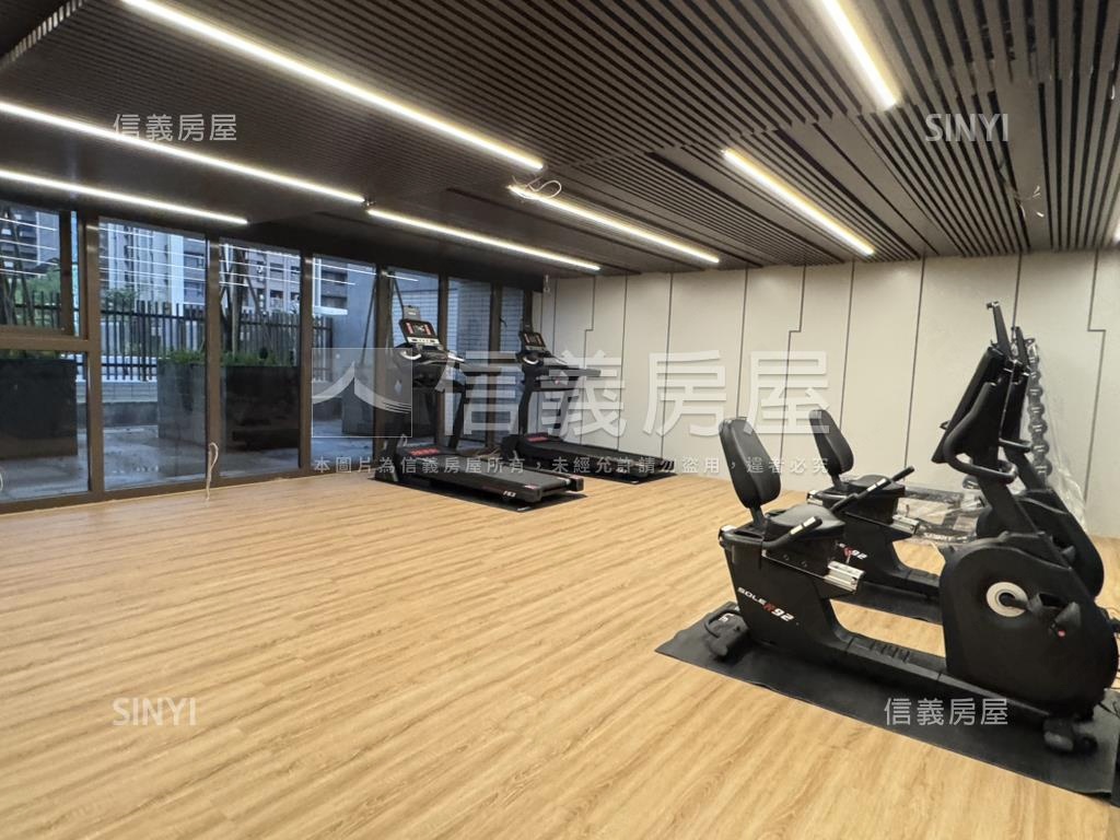 上謙城全新兩房坡平車位房屋室內格局與周邊環境