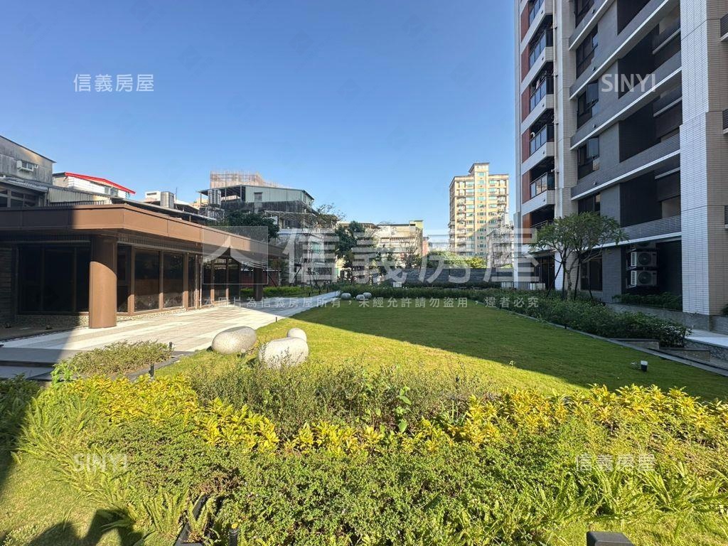 上謙城全新兩房坡平車位房屋室內格局與周邊環境