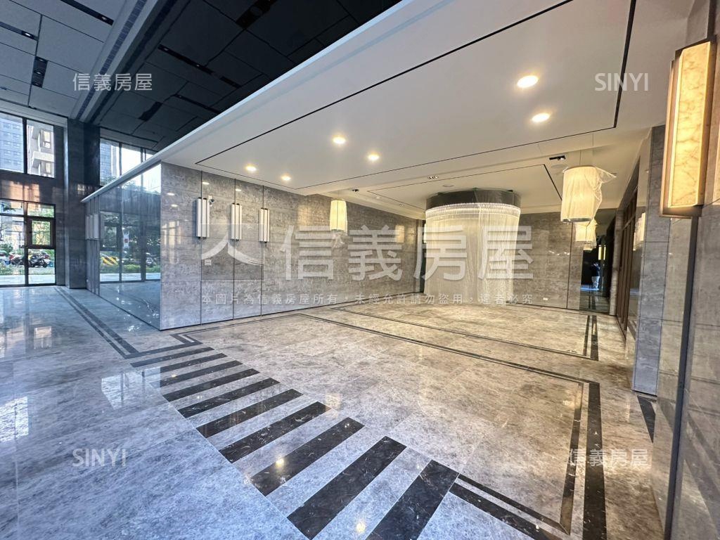 上謙城全新兩房坡平車位房屋室內格局與周邊環境