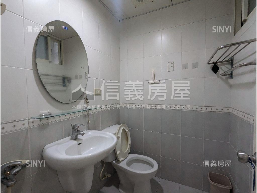 真理大學金雞母收租４套房房屋室內格局與周邊環境