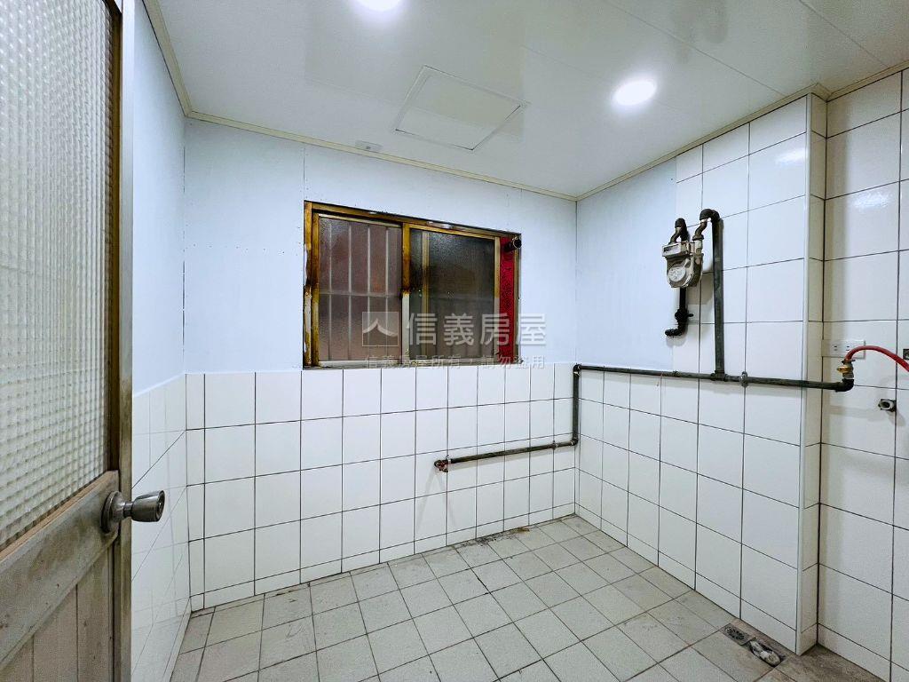 大里近立人高中三房美寓房屋室內格局與周邊環境