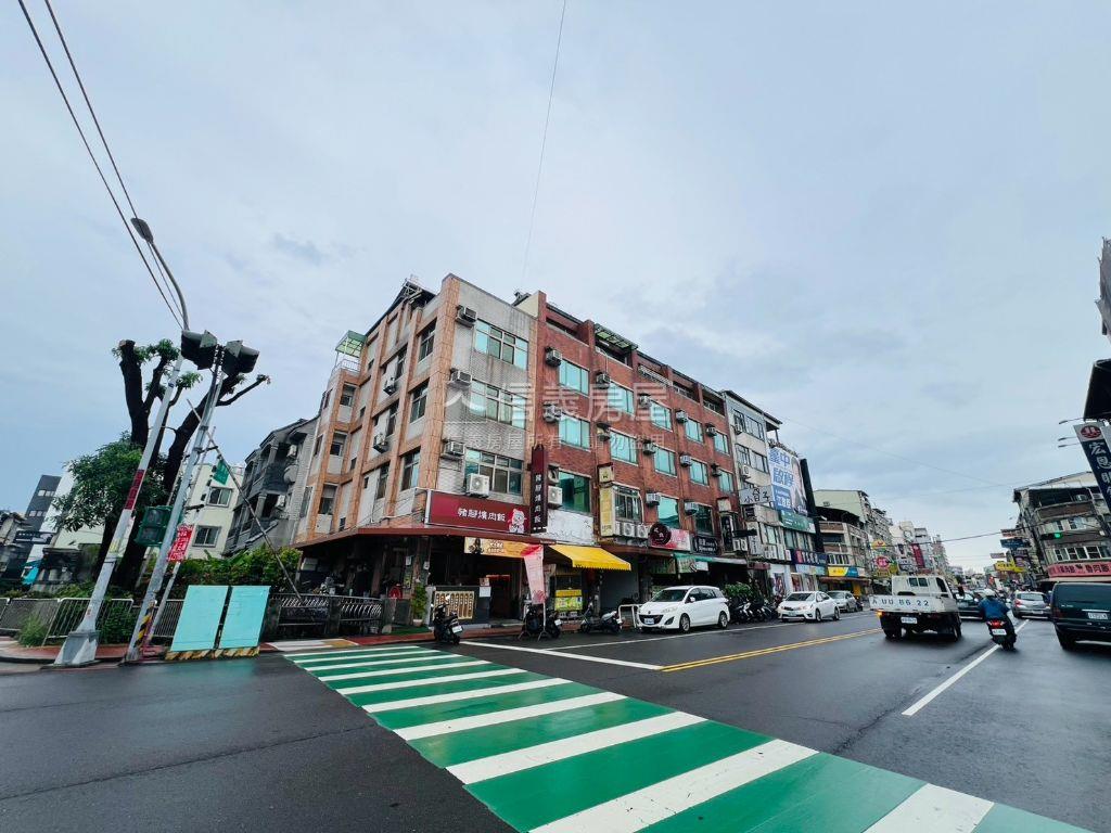 大里近立人高中三房美寓房屋室內格局與周邊環境