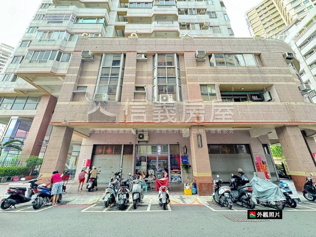 鼎山家樂福‧近輕軌店住房屋室內格局與周邊環境