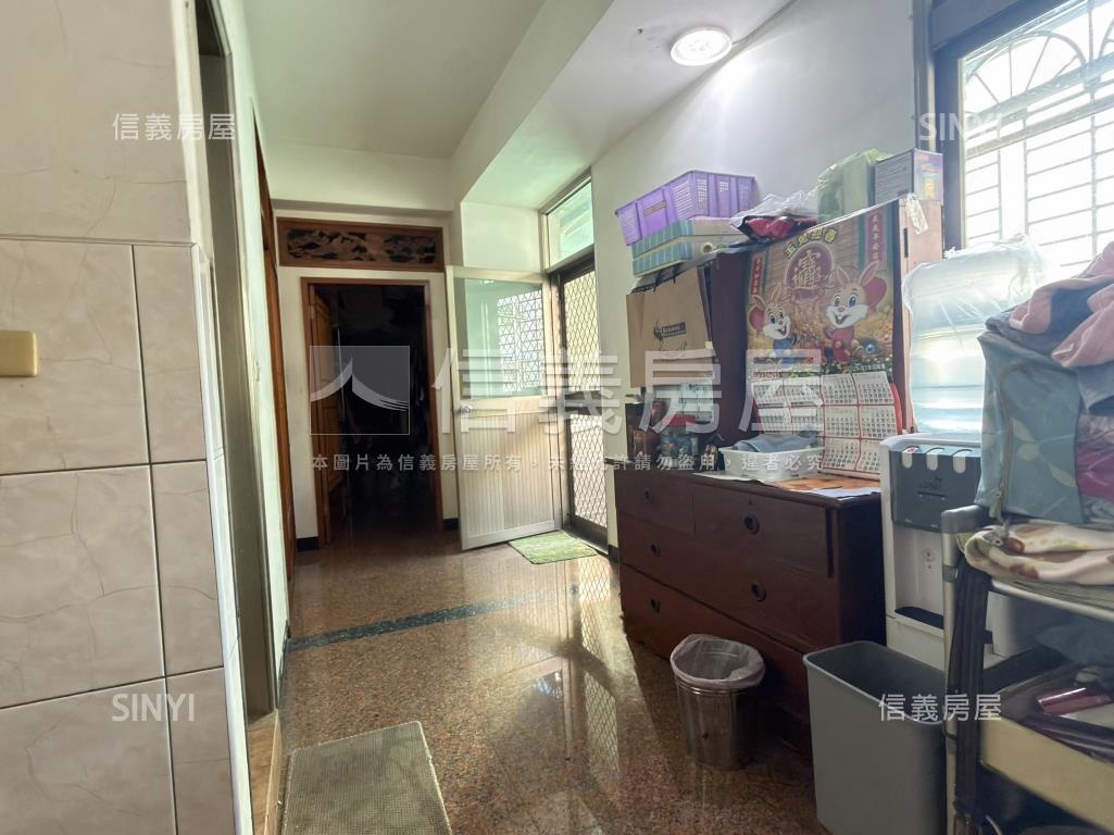 黎明路大空間美透天房屋室內格局與周邊環境