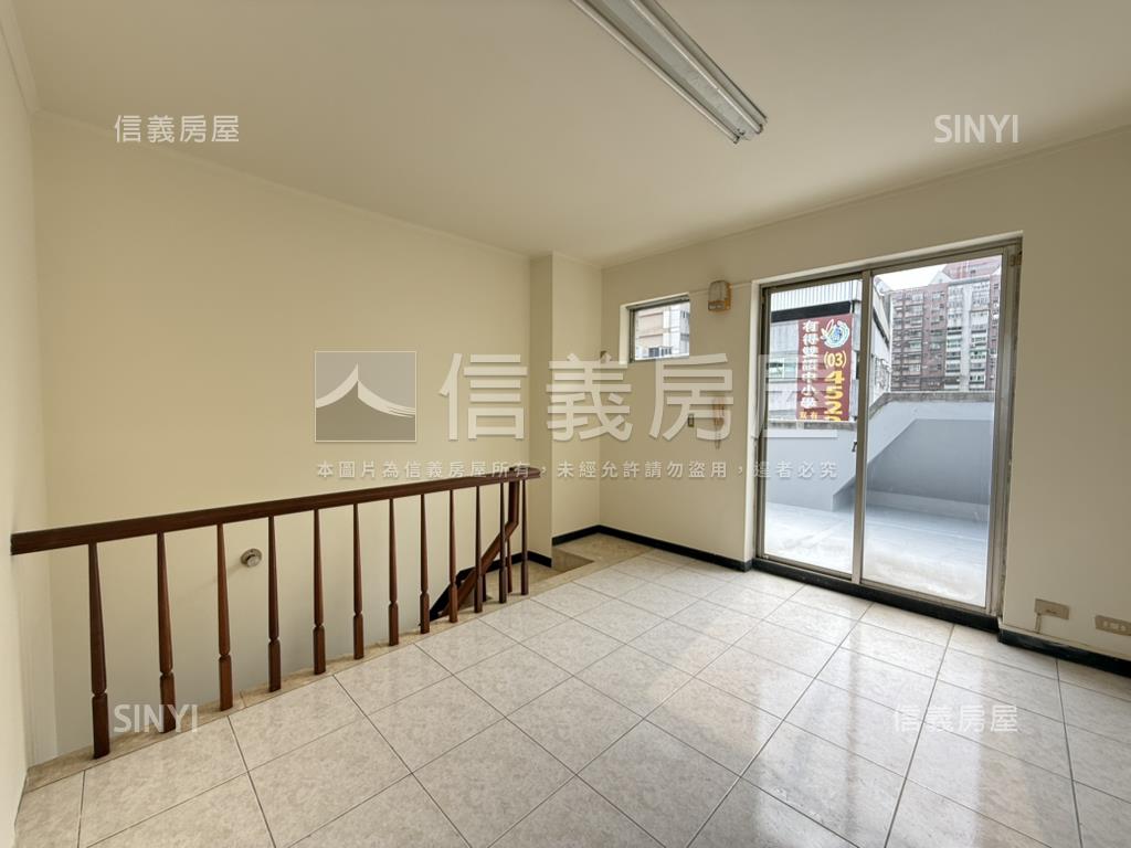 近內壢火車站黃金透店房屋室內格局與周邊環境