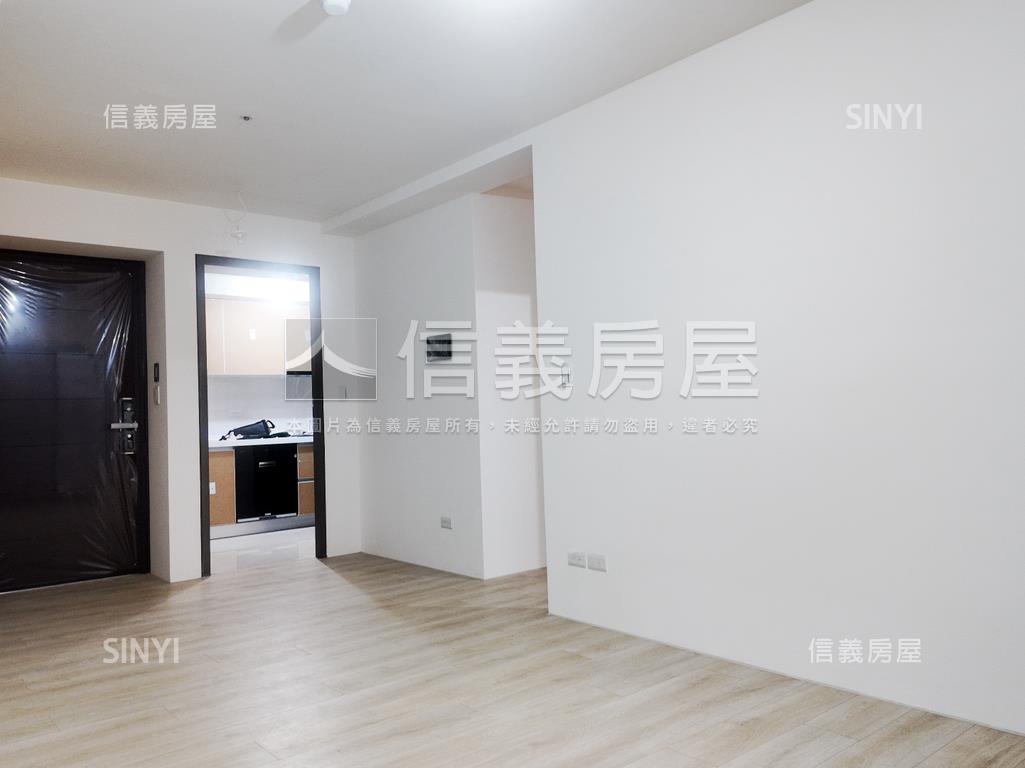 驚！富御中庭三房車位房屋室內格局與周邊環境