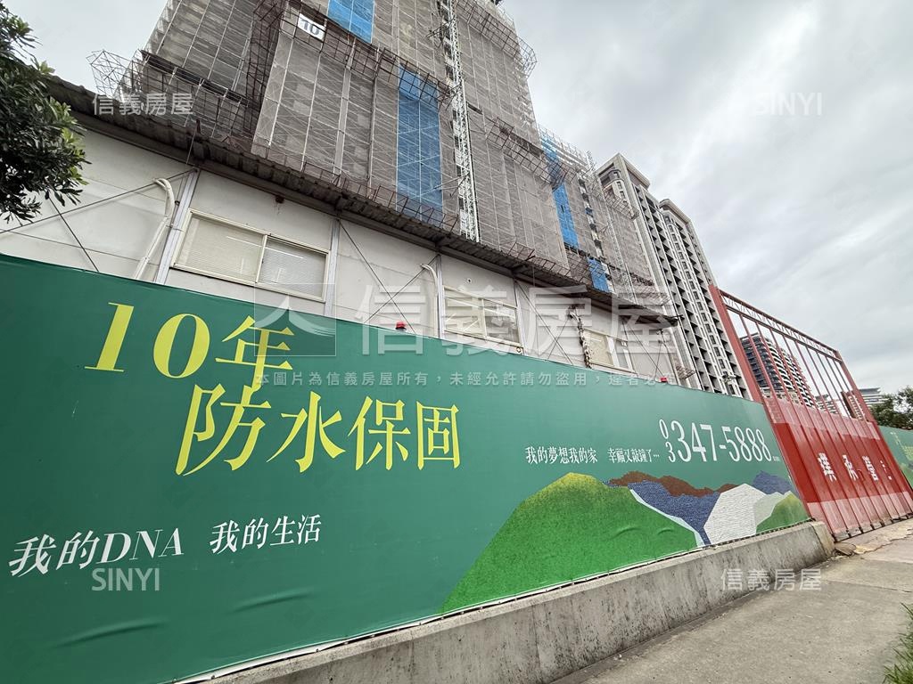 青埔特區璞園露臺三房車位房屋室內格局與周邊環境
