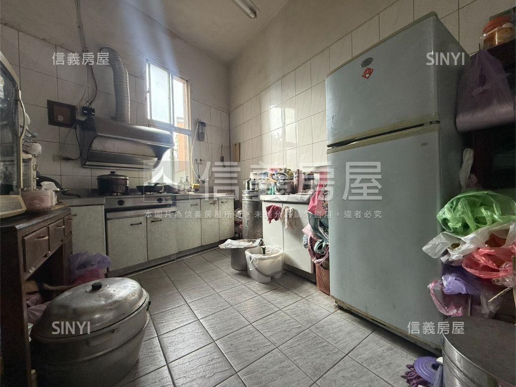 正中山路金透店房屋室內格局與周邊環境