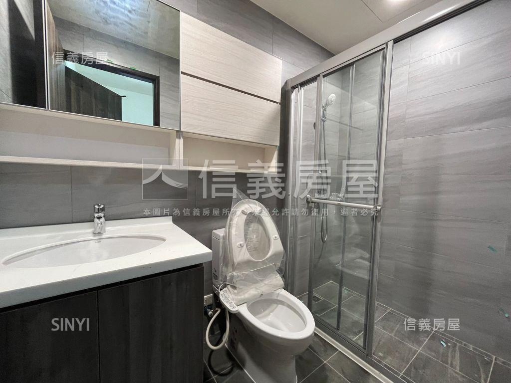 新潤心苑全新三房房屋室內格局與周邊環境