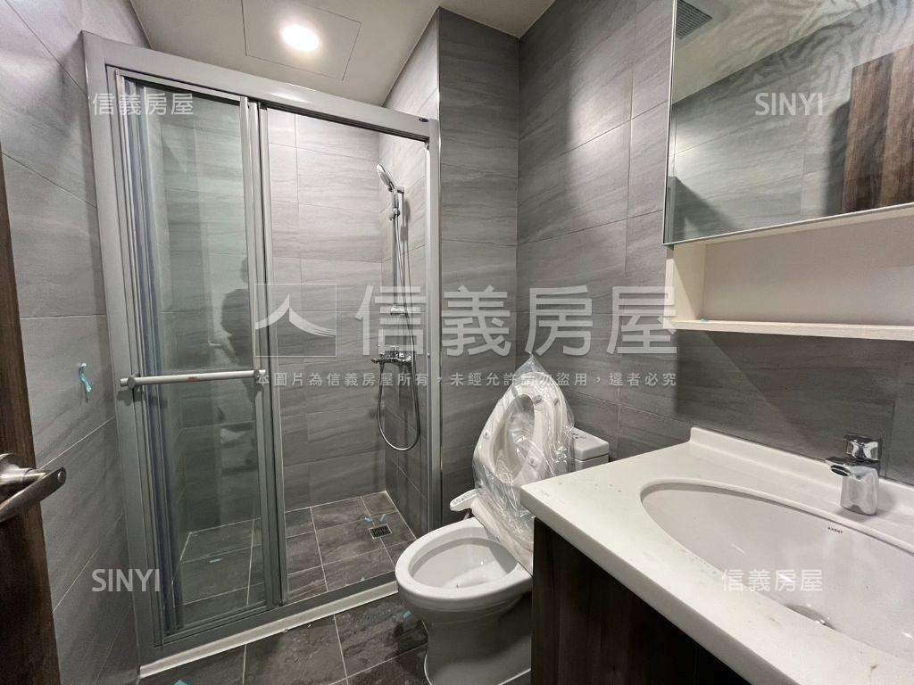 新潤心苑全新三房房屋室內格局與周邊環境