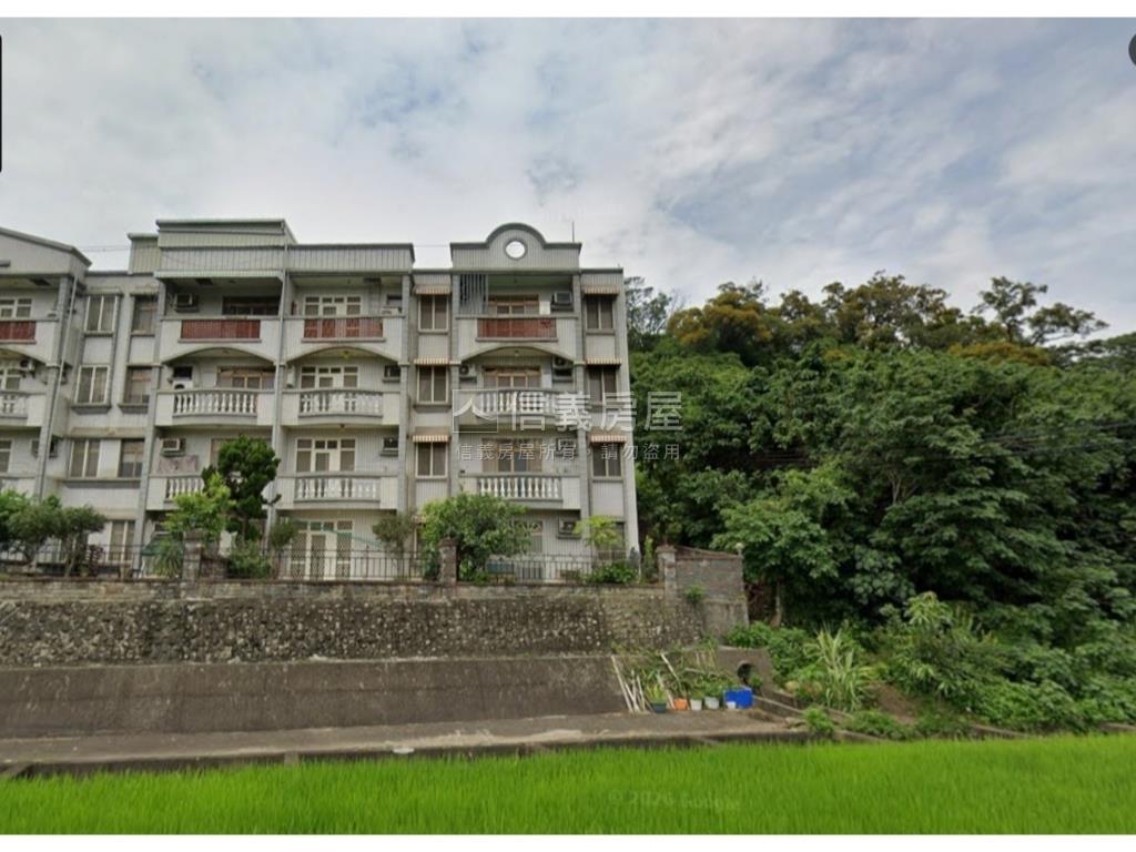 稀有釋出前庭後院花園透天房屋室內格局與周邊環境
