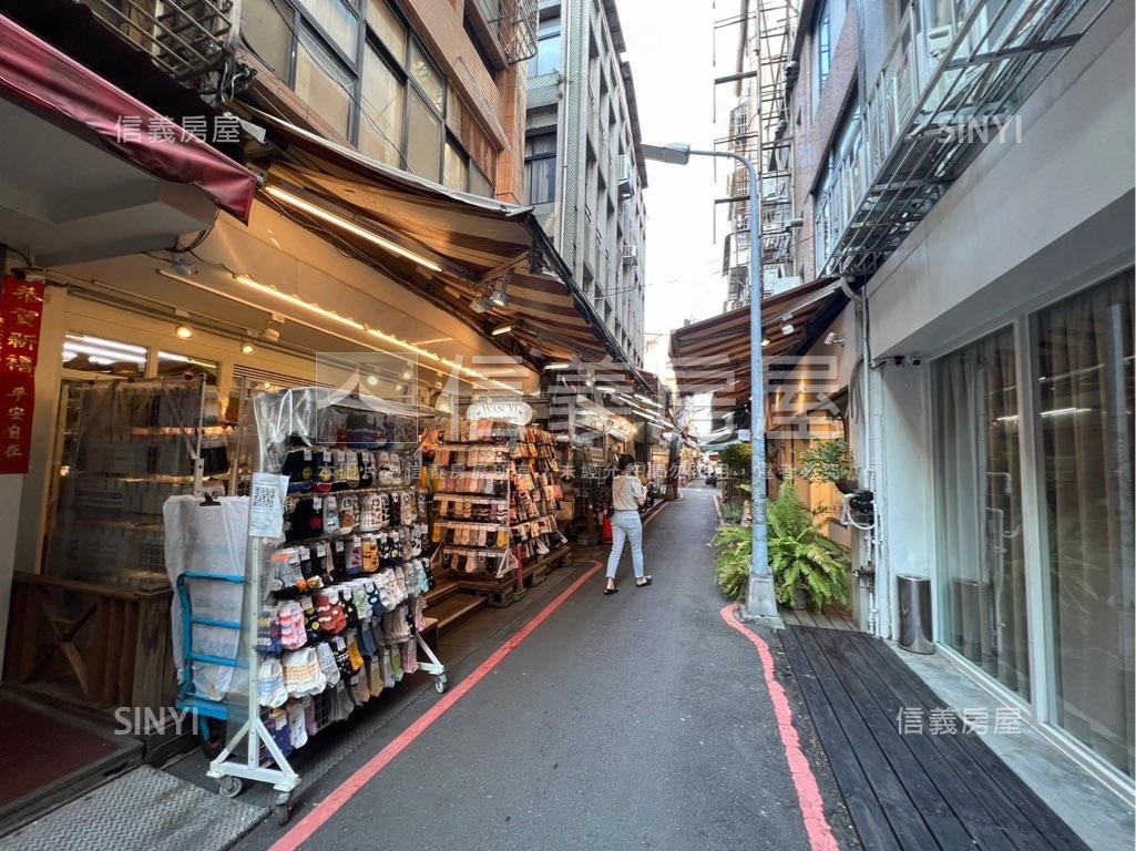 專任雙子星商三透天房屋室內格局與周邊環境