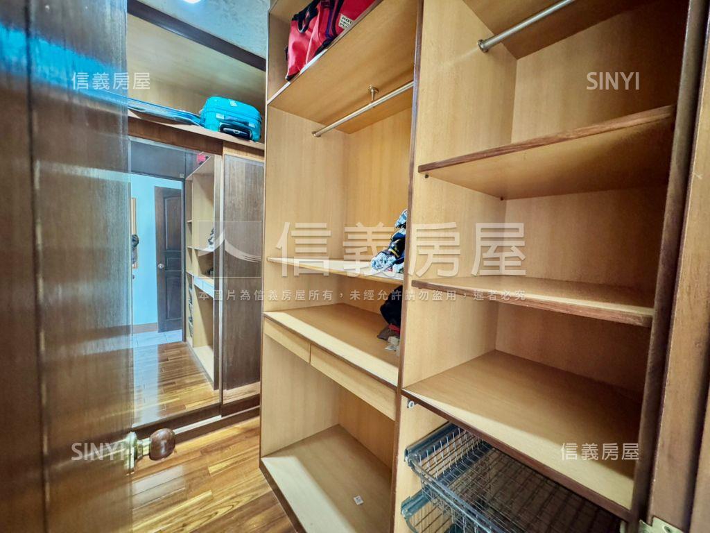 四維五福現有租報優質角店房屋室內格局與周邊環境