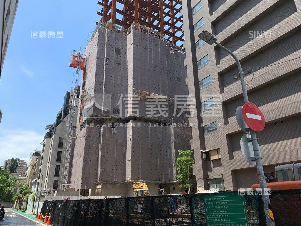 南京阿曼高樓層邊間採光佳房屋室內格局與周邊環境