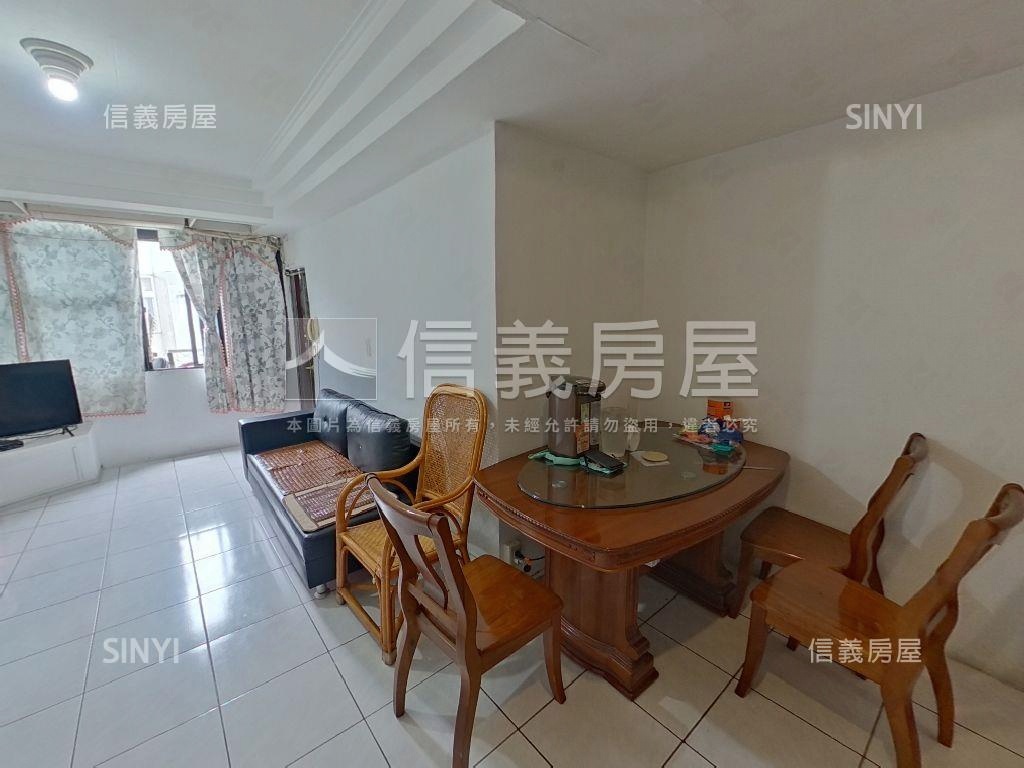 民有街稀有頂加房屋室內格局與周邊環境