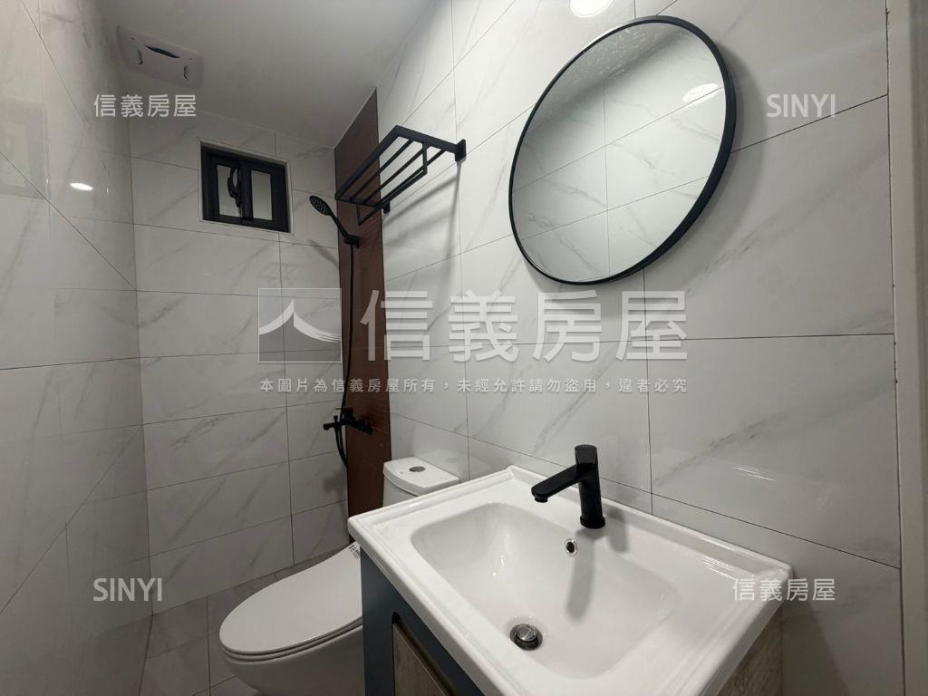 新都路裝潢美透天房屋室內格局與周邊環境