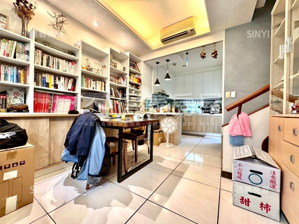 龍邦皇家美式莊園北屯門牌房屋室內格局與周邊環境