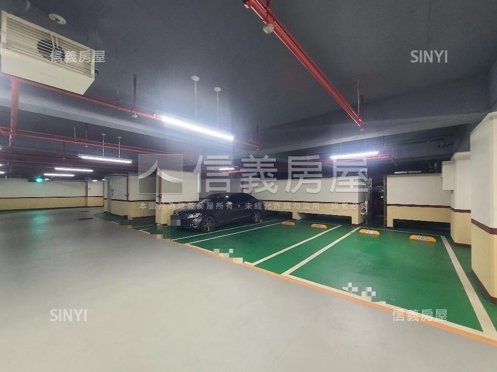 藝文鼎苑美居雙車位房屋室內格局與周邊環境