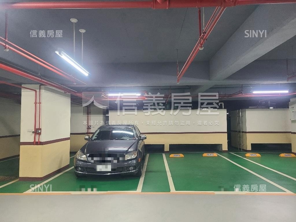 藝文鼎苑美居雙車位房屋室內格局與周邊環境