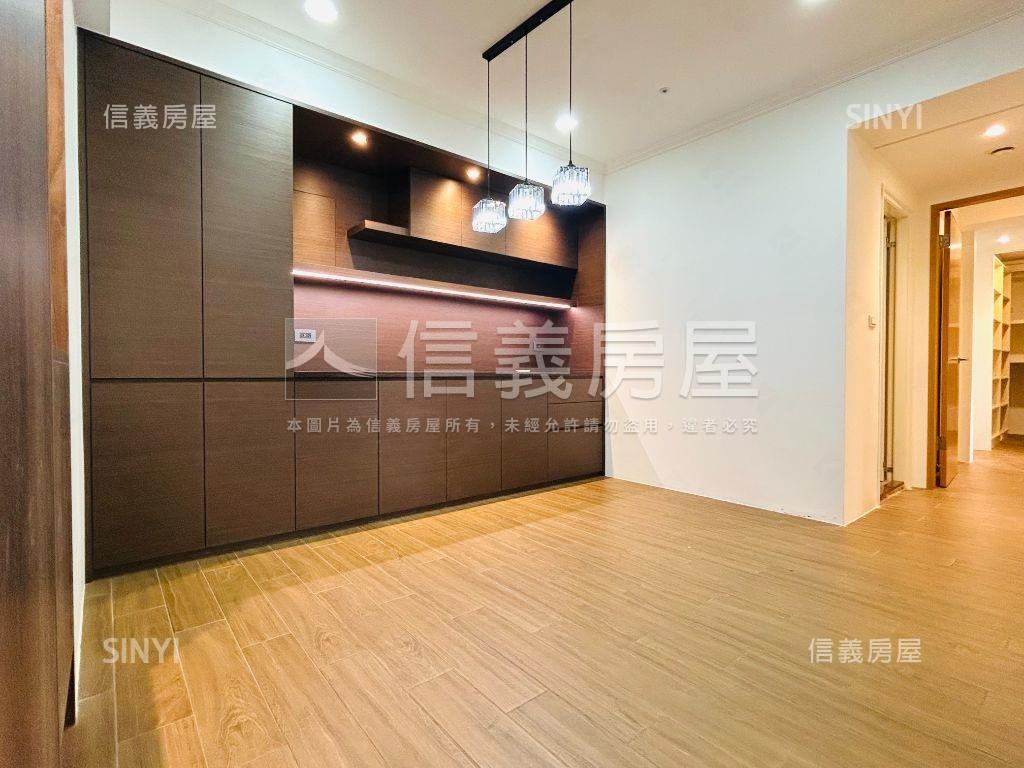 麗園精美裝潢兩房大空間房屋室內格局與周邊環境