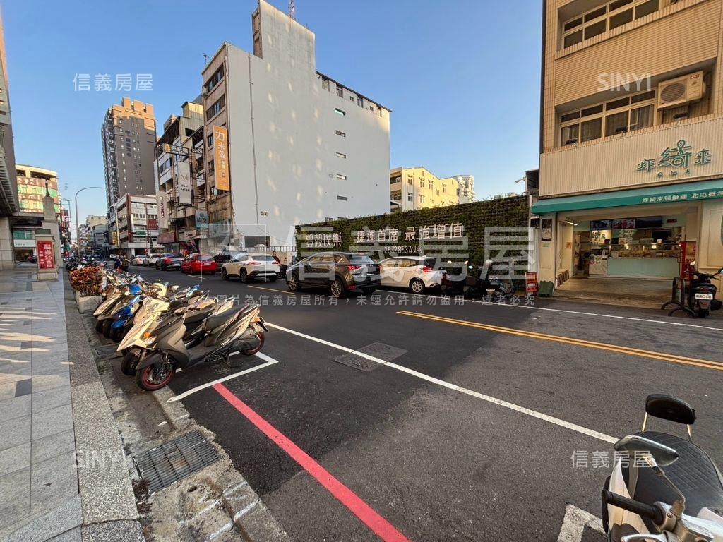 北屯近捷運站金店面房屋室內格局與周邊環境