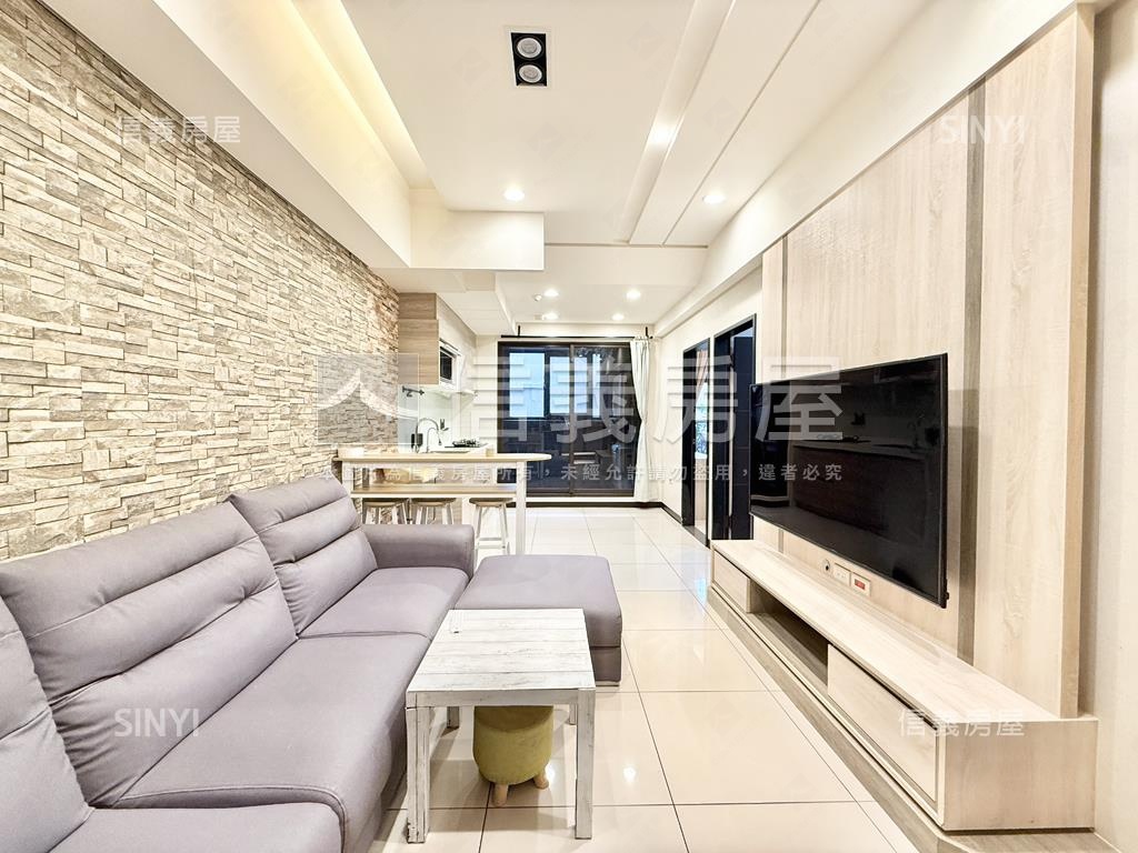 愛上城又青三房車位房屋室內格局與周邊環境