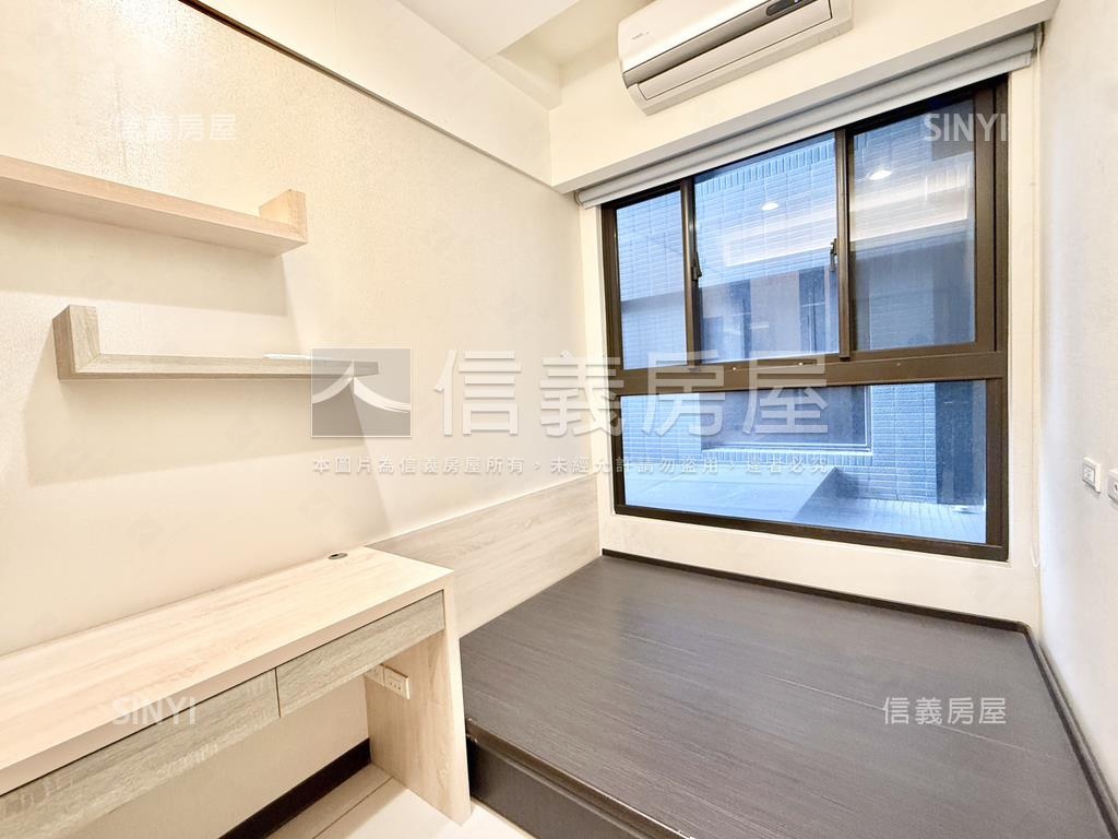 愛上城又青三房車位房屋室內格局與周邊環境