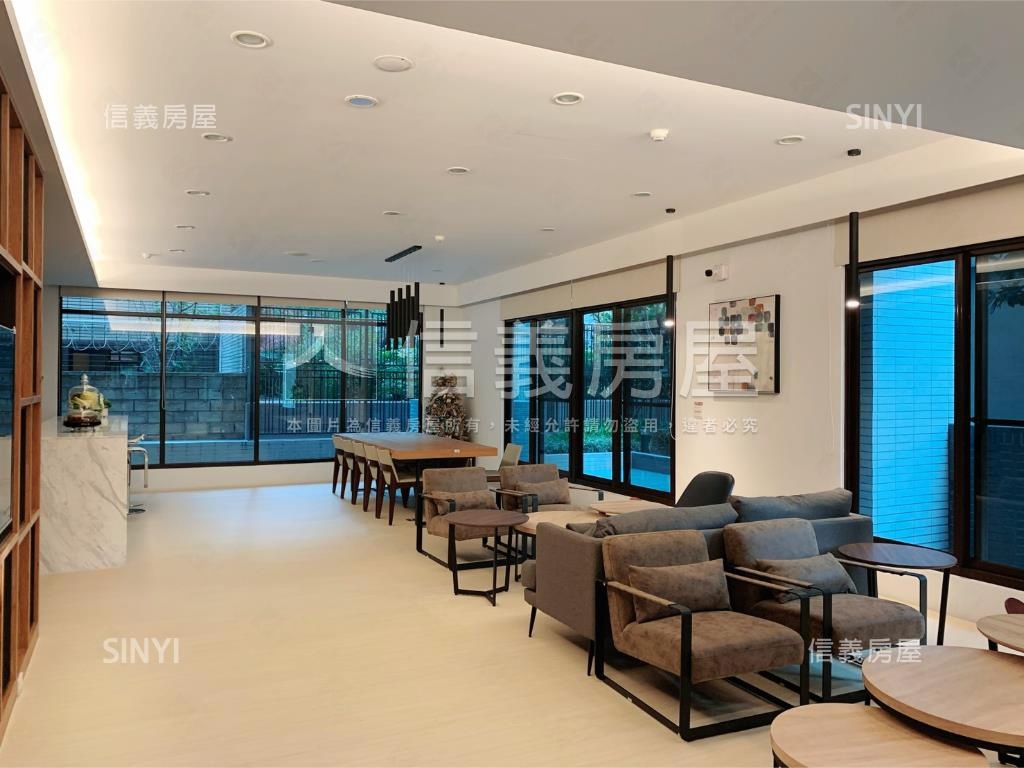 愛上城又青三房車位房屋室內格局與周邊環境