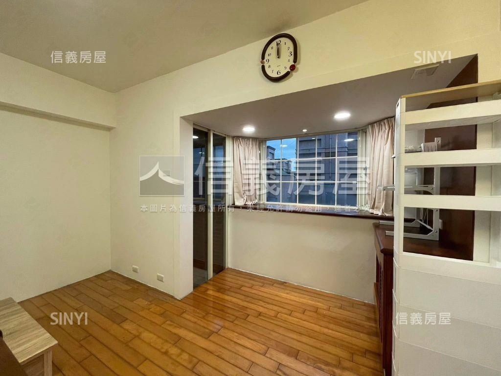 成名學府學區套房房屋室內格局與周邊環境
