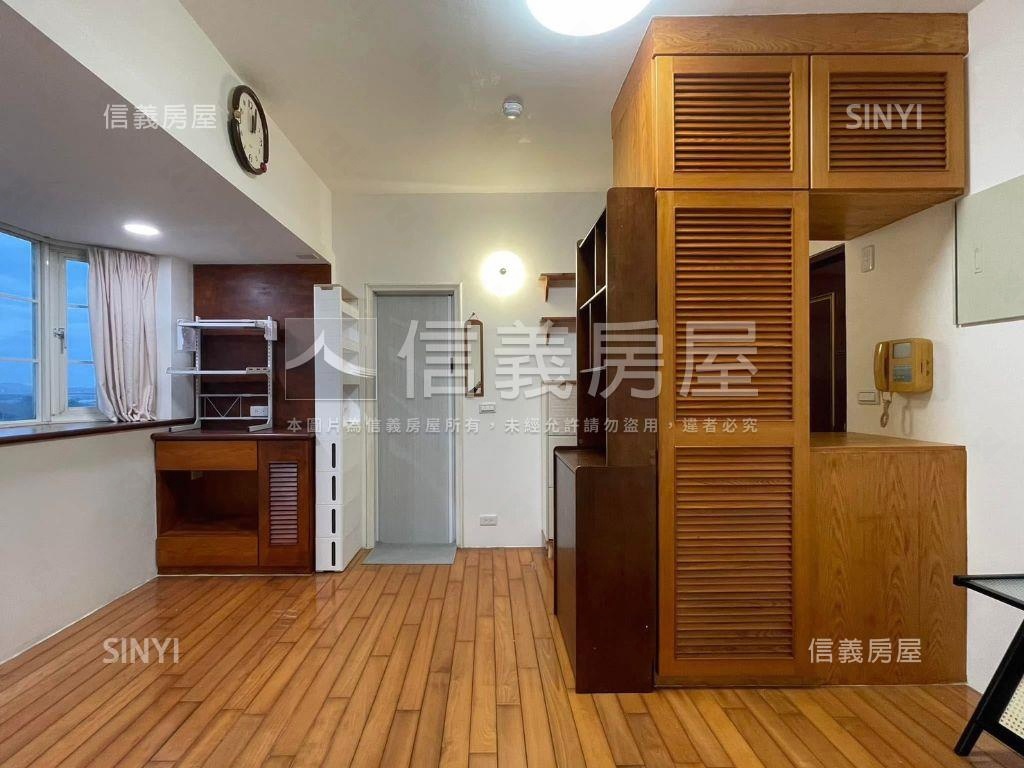 成名學府學區套房房屋室內格局與周邊環境