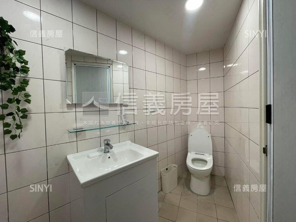成名學府學區套房房屋室內格局與周邊環境