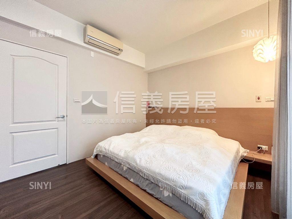煙波行館。大三房裝潢美景房屋室內格局與周邊環境