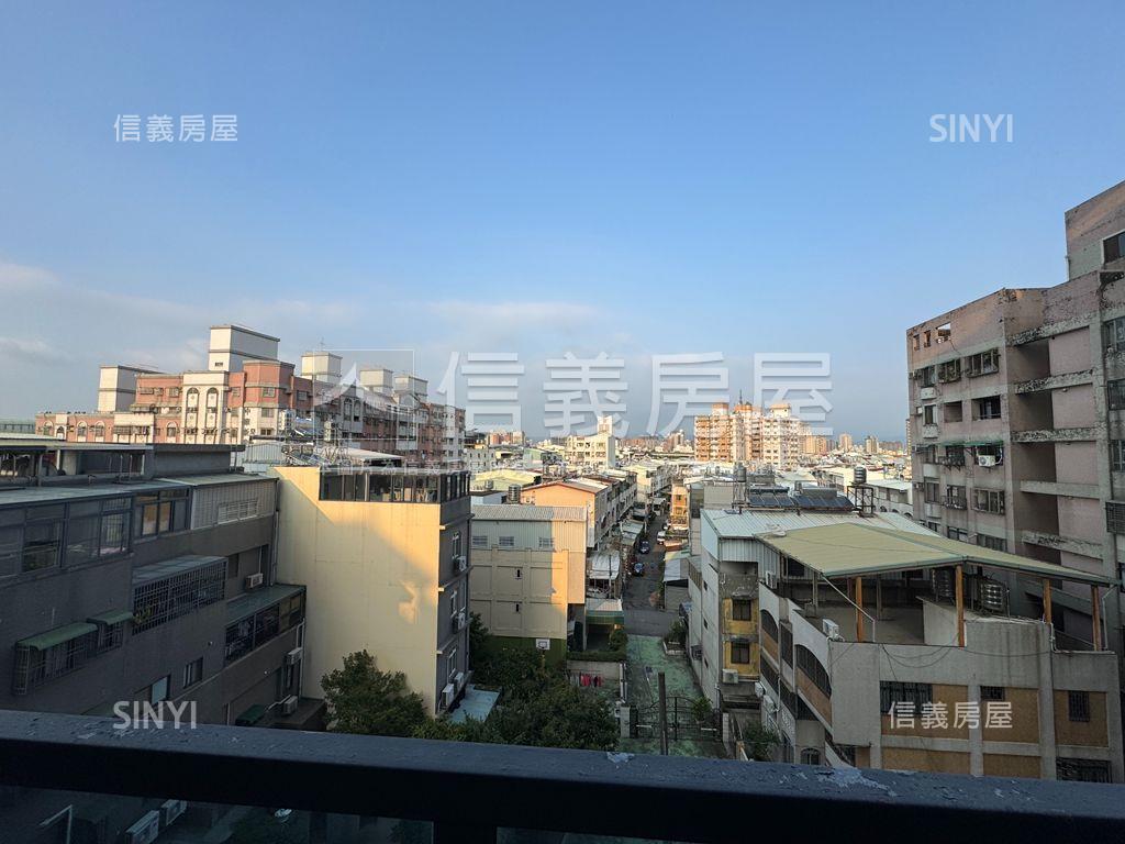 近九德捷運站稀有釋出Ｂ房屋室內格局與周邊環境