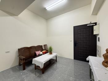 森億居３樓全新三房平車