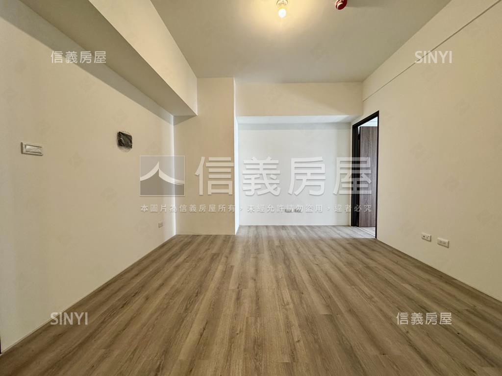 楠梓郡都科楠兩房房屋室內格局與周邊環境