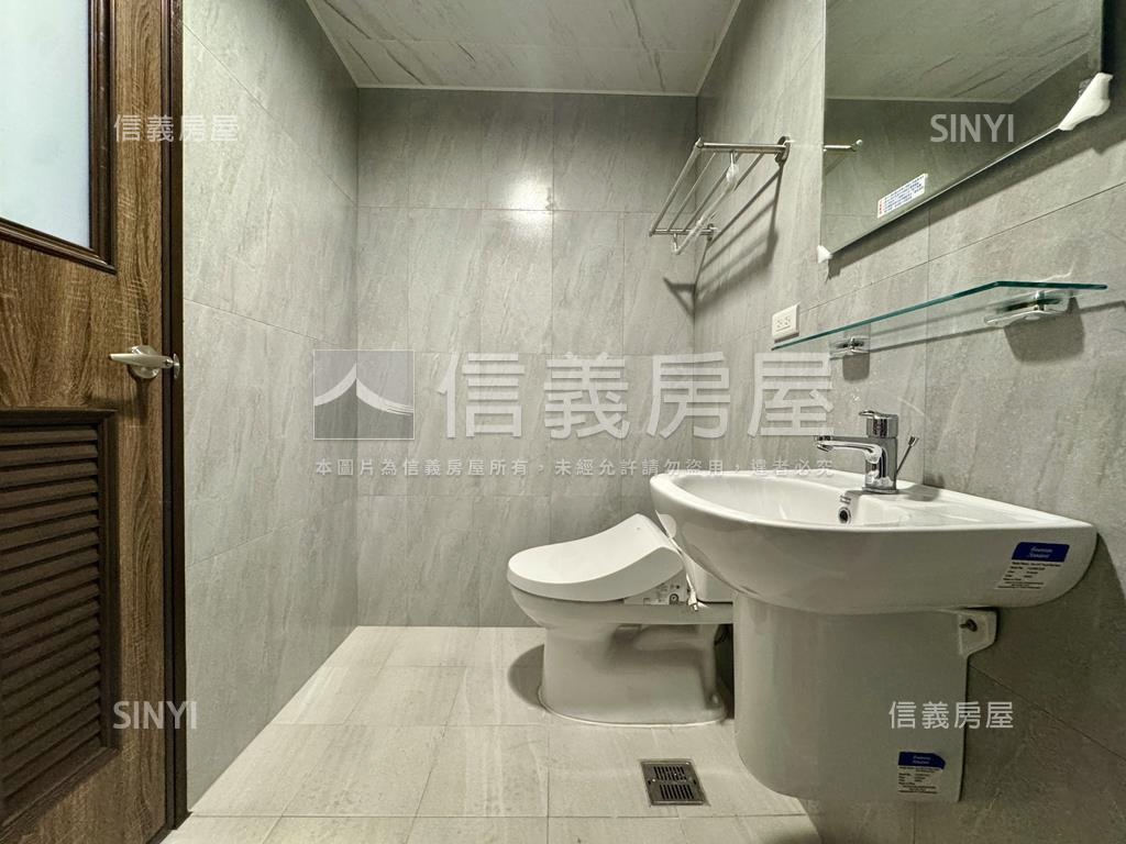 楠梓郡都科楠兩房房屋室內格局與周邊環境