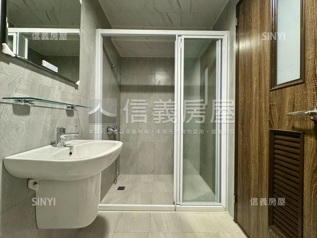 楠梓郡都科楠兩房房屋室內格局與周邊環境